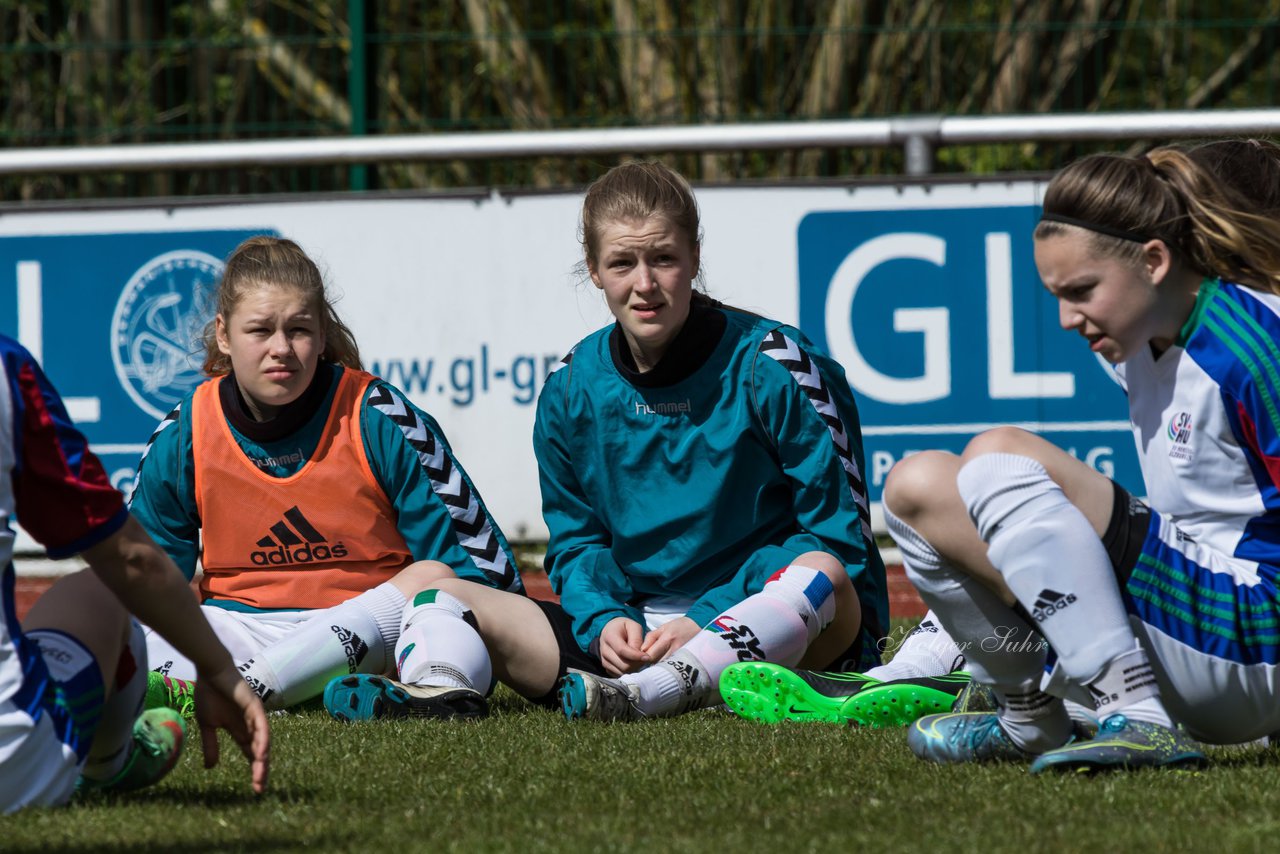 Bild 77 - wBJ VfL Oldesloe - SV Henstedt Ulzburg : Ergebnis: 3:3